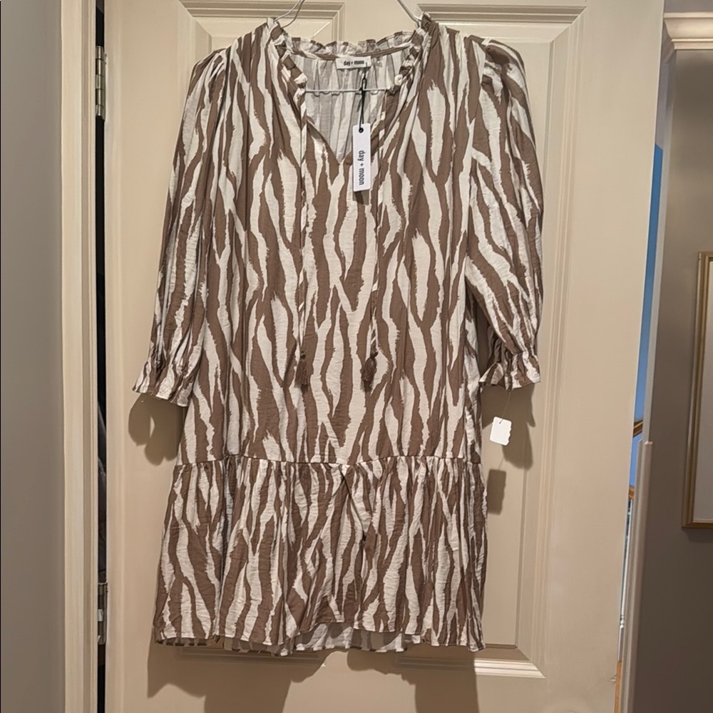 Brown and White Puff Sleeve Mini Dress